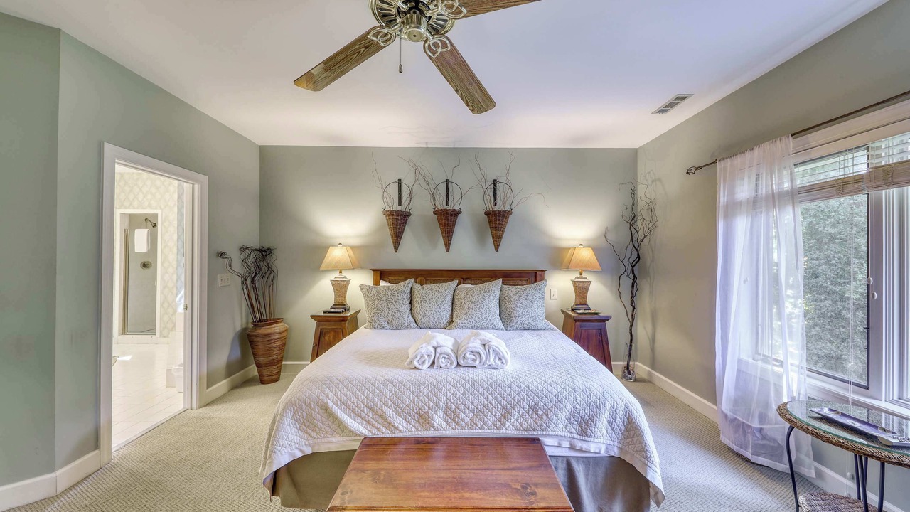Photo of Bedroom in Vanderhorst Plantation