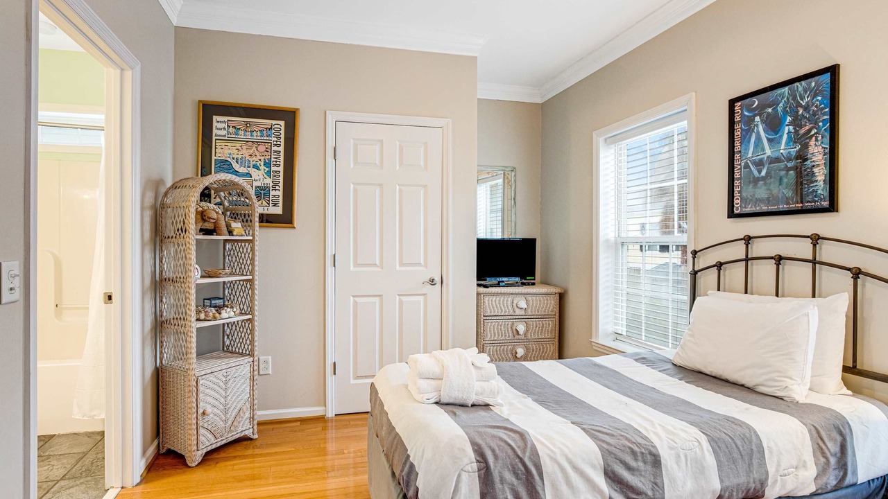 Photo of Bedroom in Waters Edge