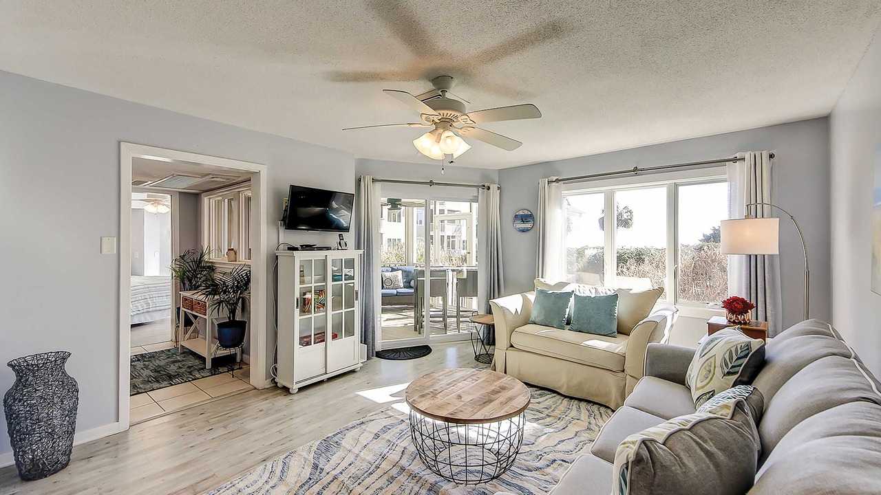 Photo of Livingroom in Isle of Palms