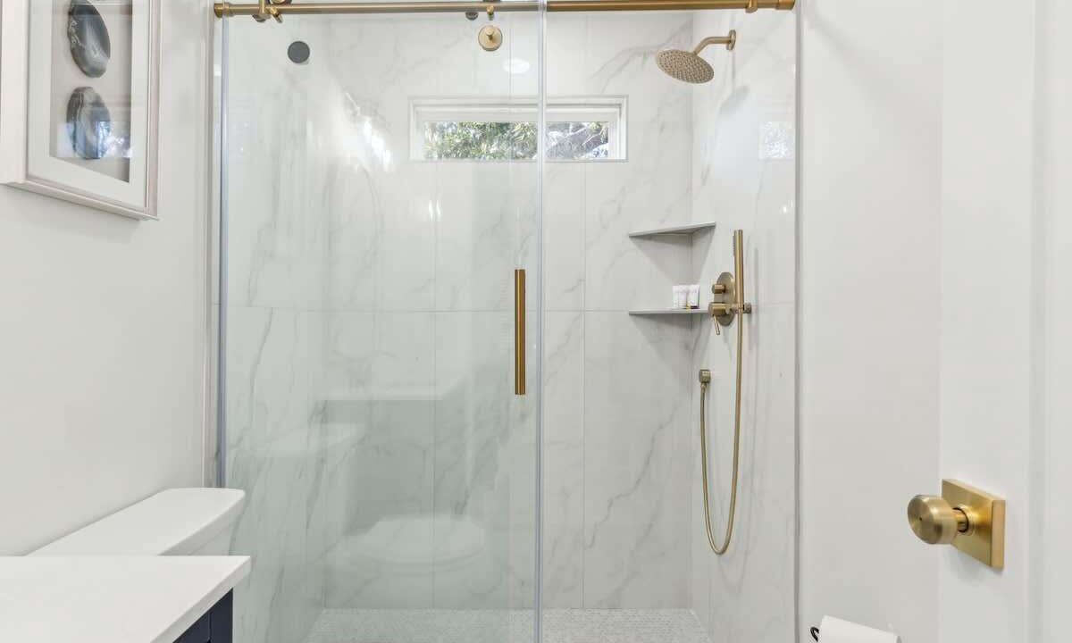 Photo of Bathroom in Edisto Island
