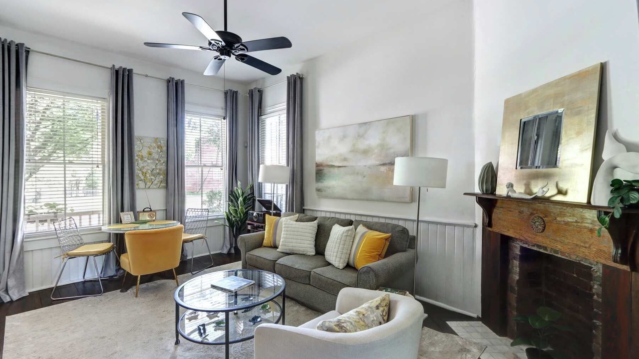 Photo of Livingroom in Beach Institute