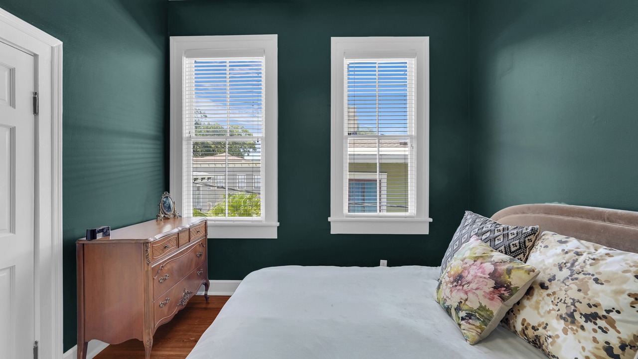 Photo of Bedroom in Savannah Victorian District