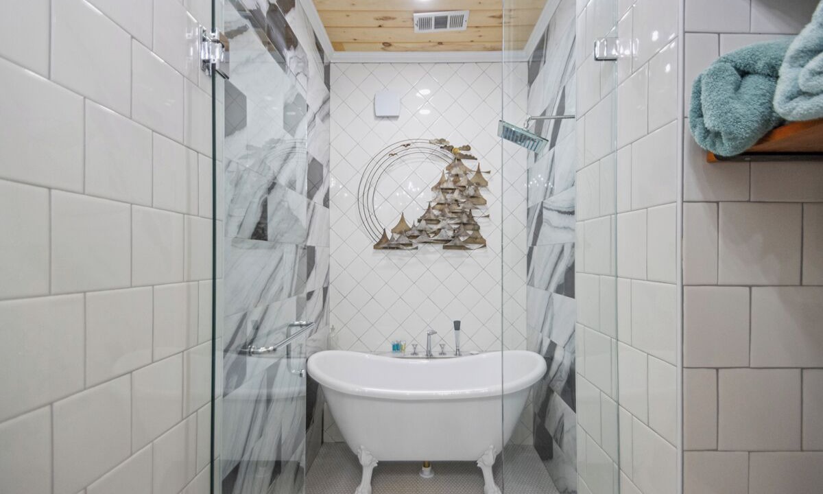 Photo of Bathroom in Hillcrest