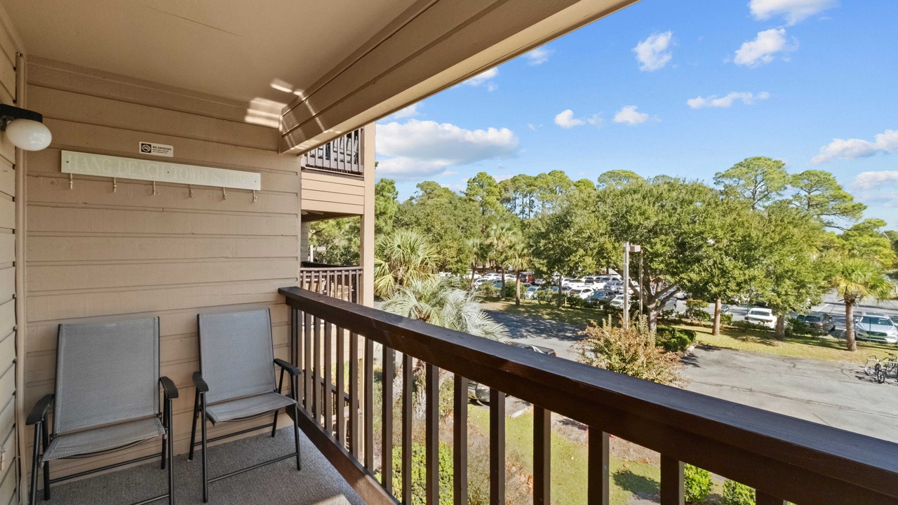 Photo of Outdoor in Folly Field