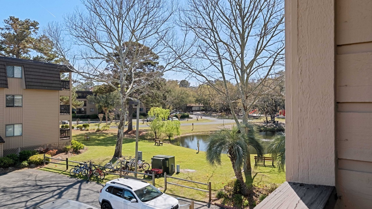 Photo of Outdoor in Folly Field