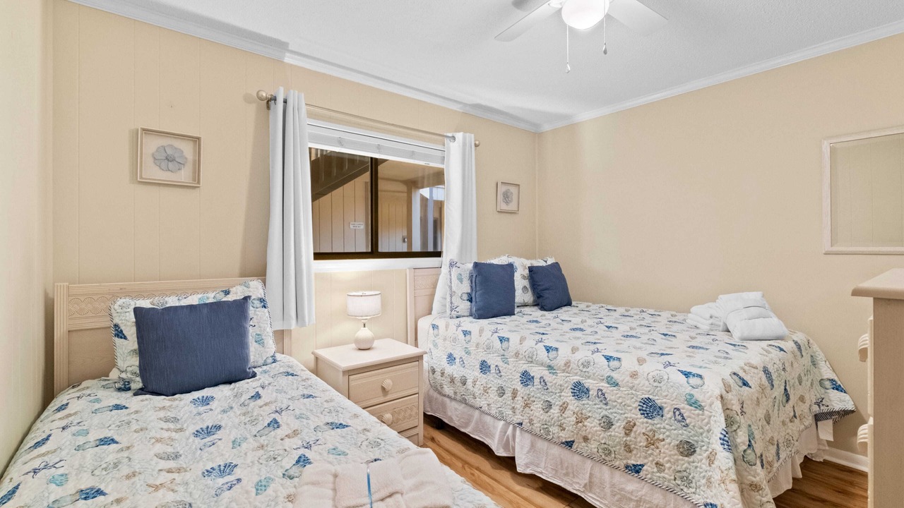 Photo of Bedroom in Folly Field