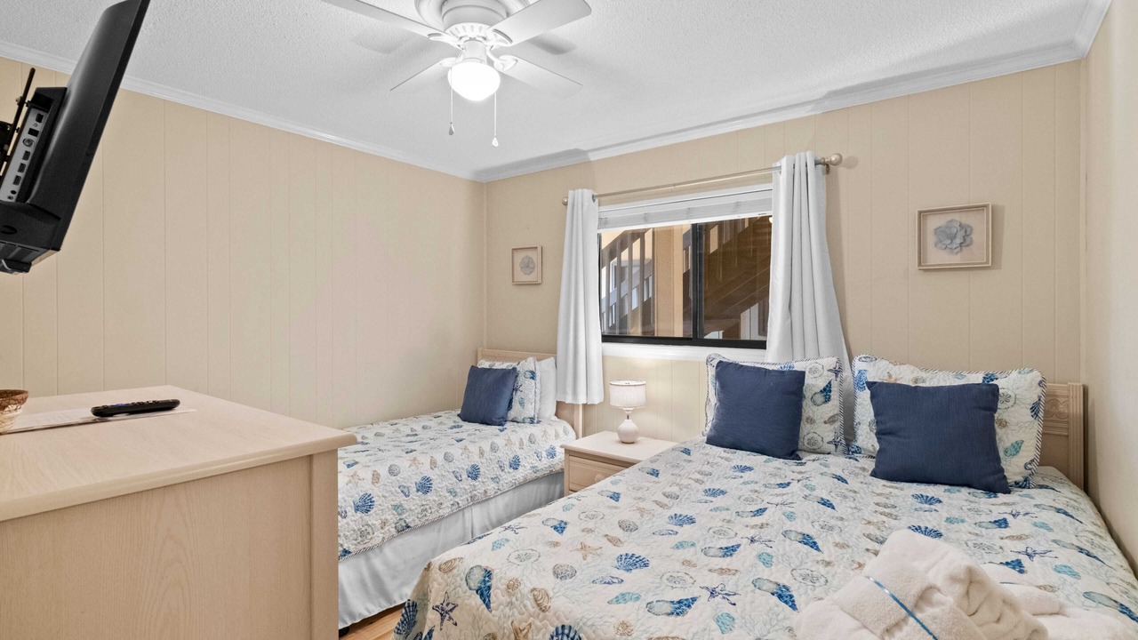 Photo of Bedroom in Folly Field