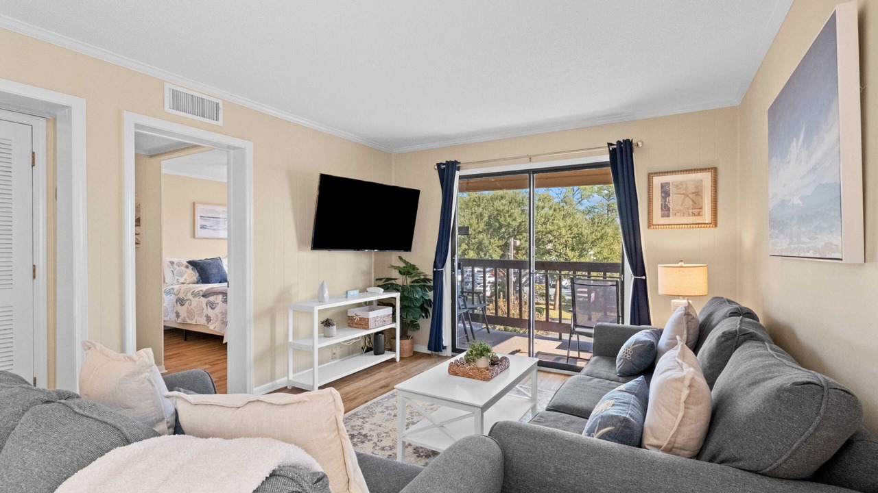 Photo of Livingroom in Folly Field