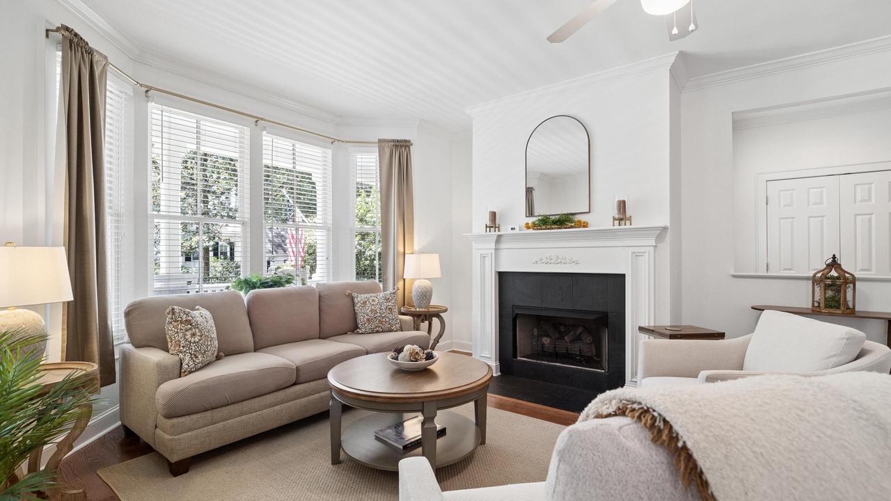 Photo of Livingroom in Habersham