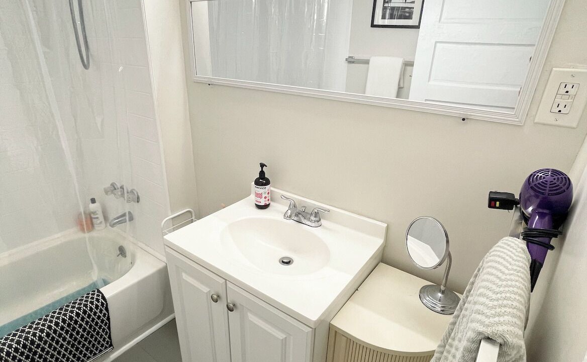 Photo of Bathroom in Midtown