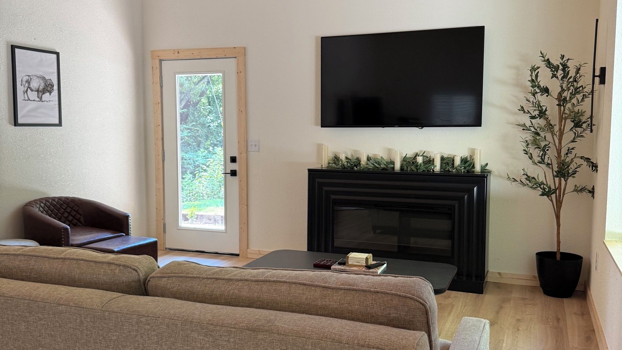Photo of Livingroom in Jasper