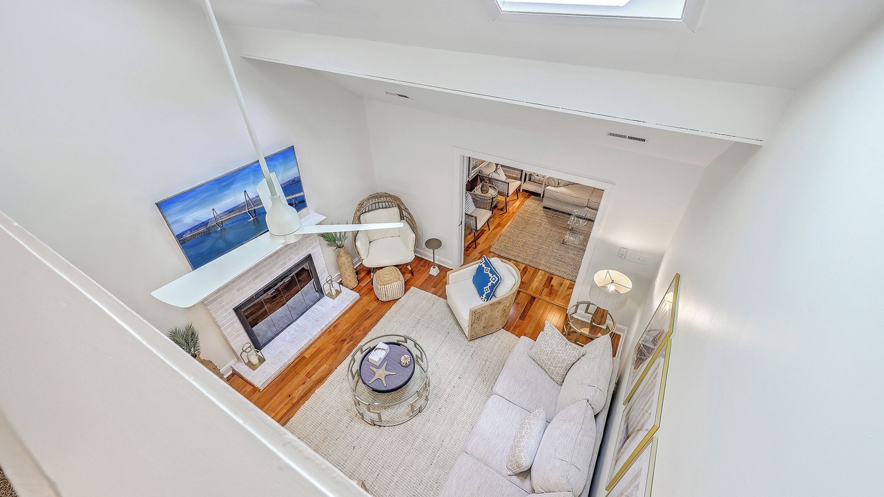 Photo of Livingroom in Tarpon Pond