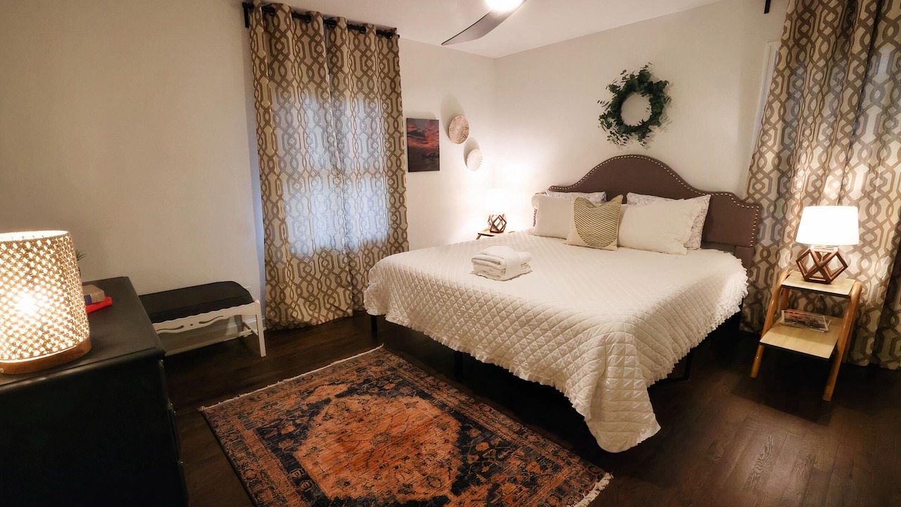Photo of Bedroom in Charleston