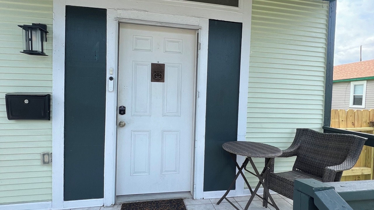 Photo of Patio Balcony in Seventh Ward