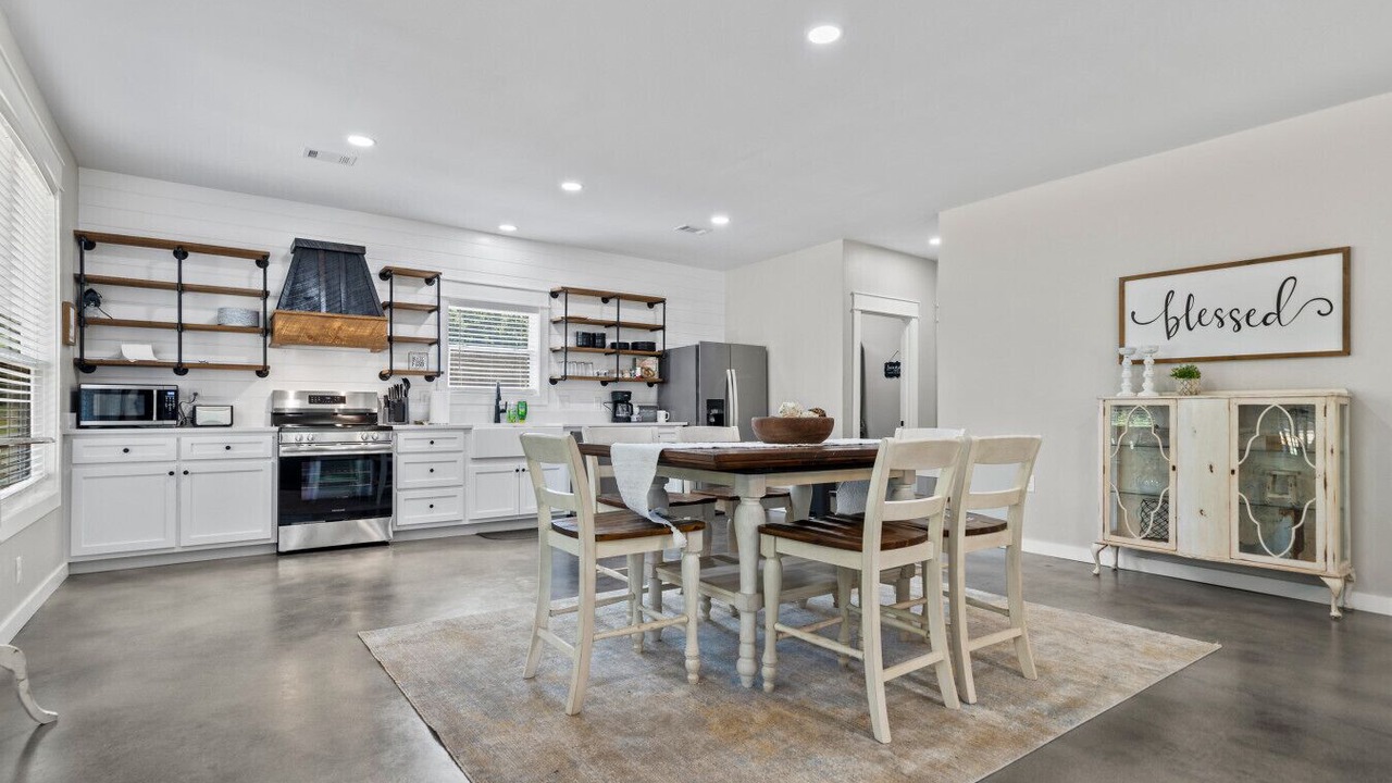 Photo of Kitchen in Russellville