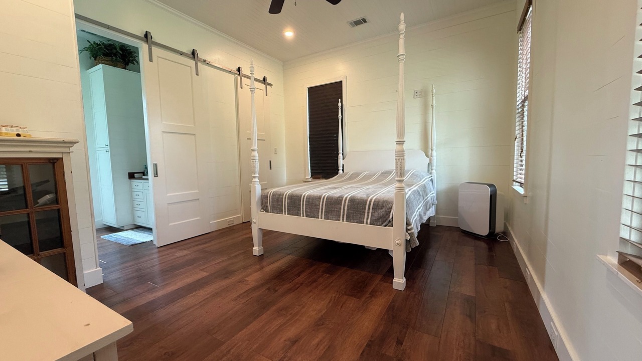 Photo of Bedroom in Eden
