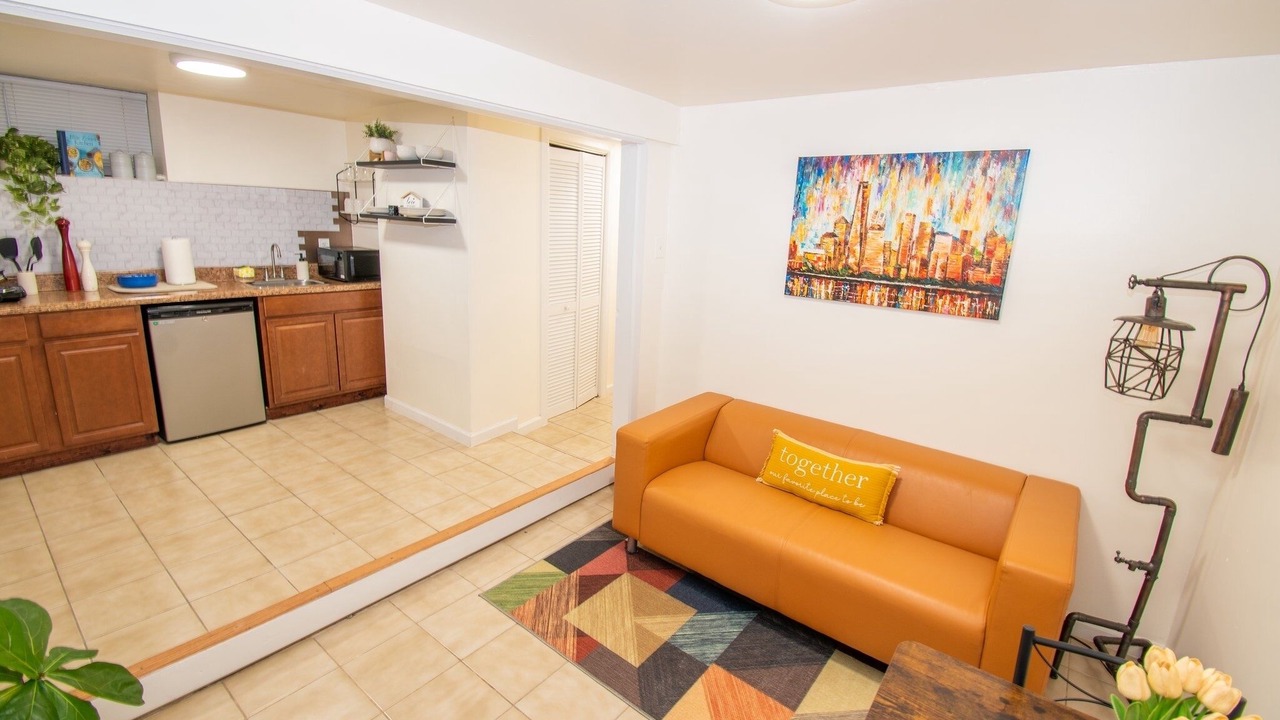 Photo of Livingroom in North Bergen