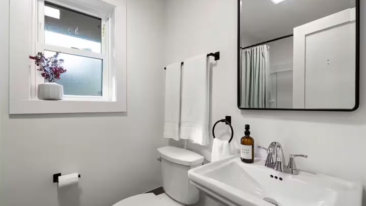 Photo of Bathroom in Beaufort