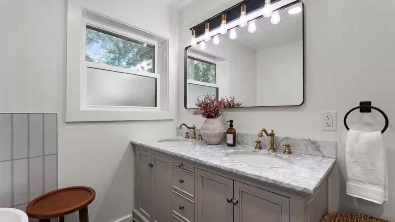 Photo of Bathroom in Beaufort