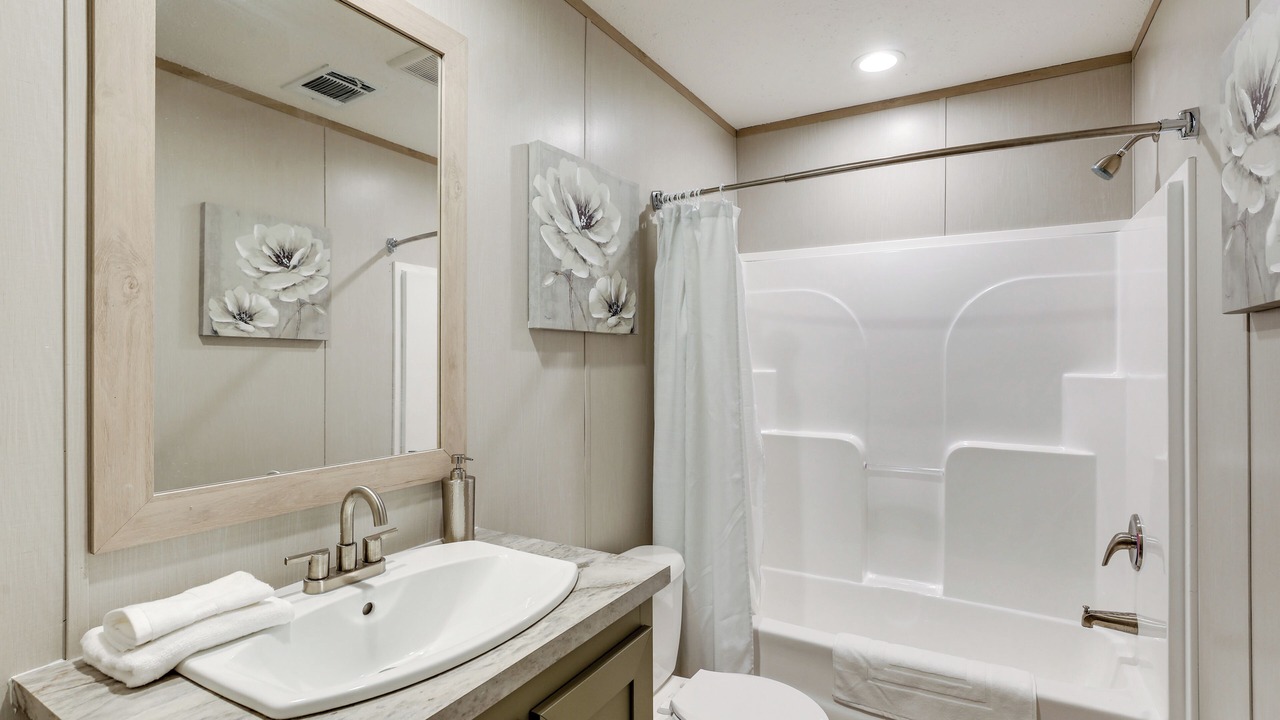 Photo of Bathroom in Green Pond