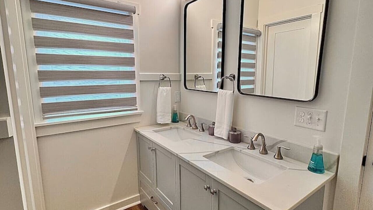 Photo of Bathroom in Burton