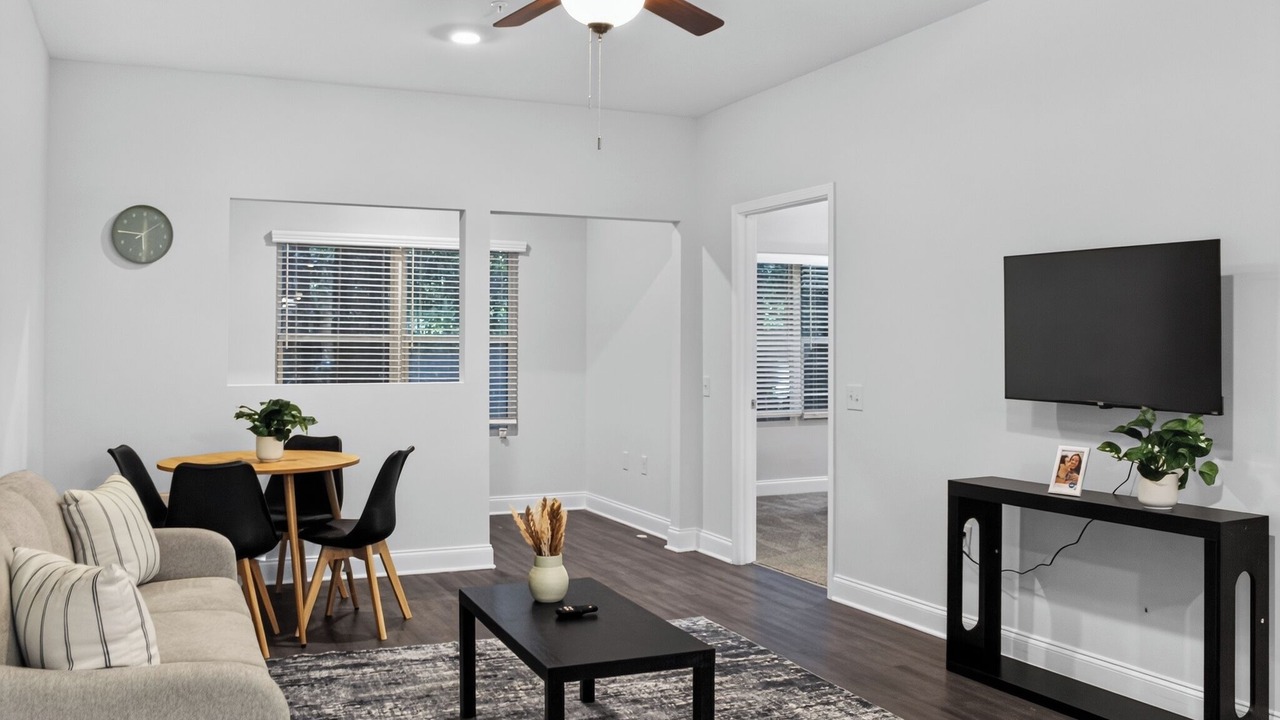 Photo of Livingroom in Savannah