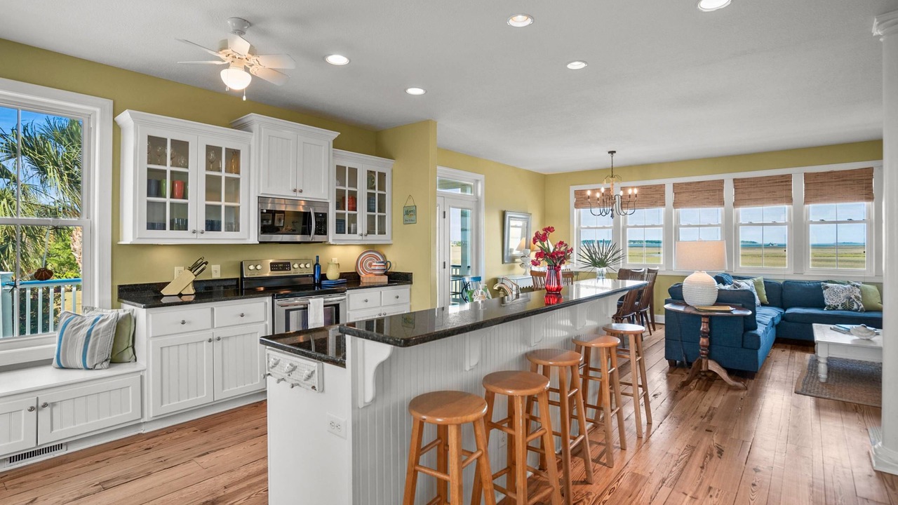 Photo of Others in Oceanmarsh Subdivision