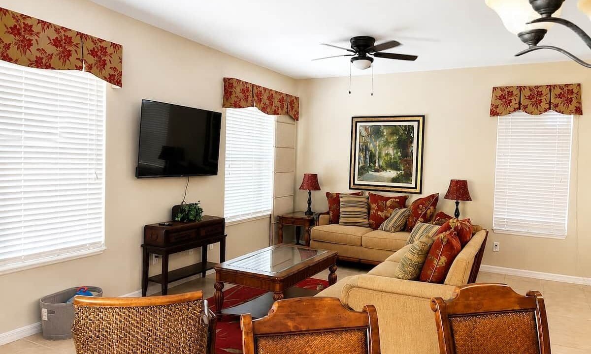 Photo of Livingroom in Watersong
