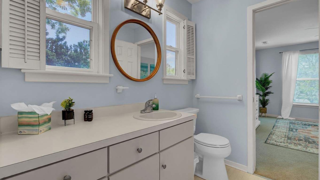 Photo of Bathroom in Sullivan's Island