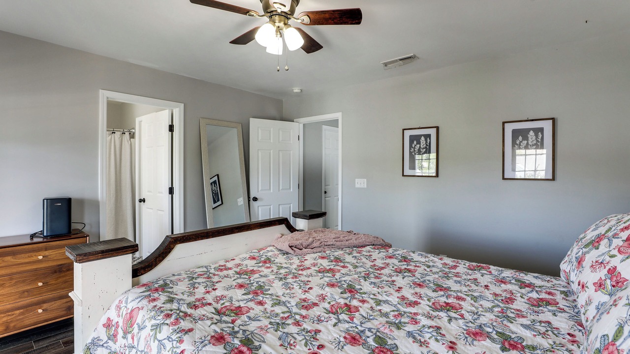 Photo of Bedroom in Moncks Corner