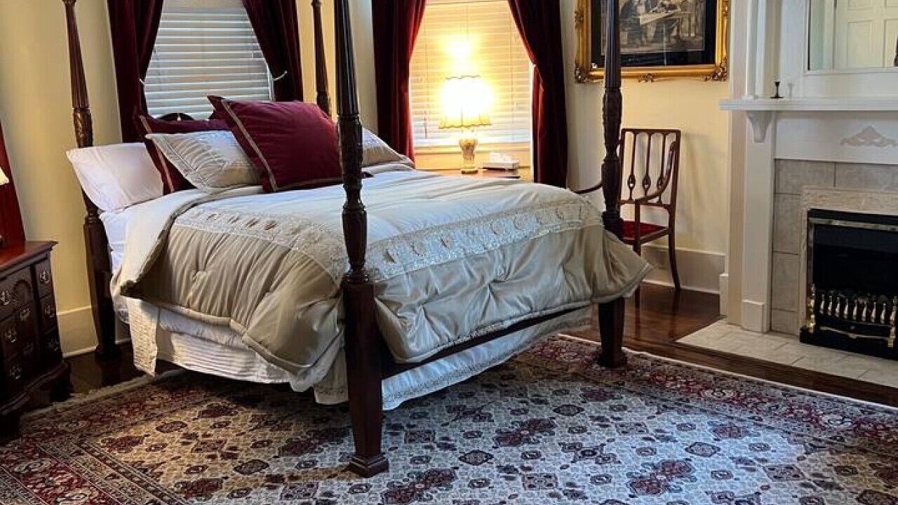 Photo of Bedroom in Thomas Square