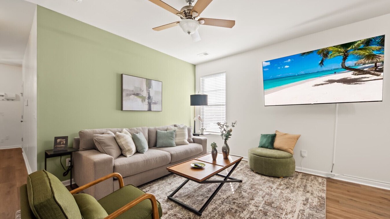 Photo of Livingroom in North Charleston