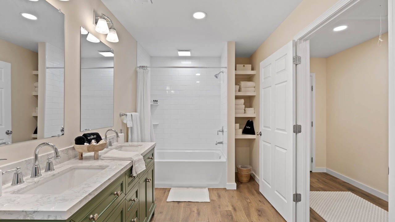 Photo of Bathroom in Savannah