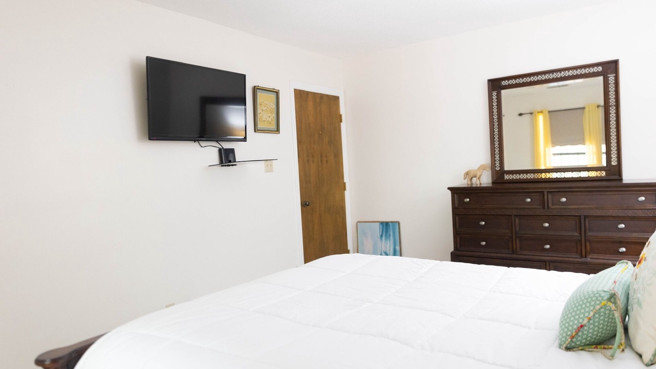 Photo of Bedroom in Savannah