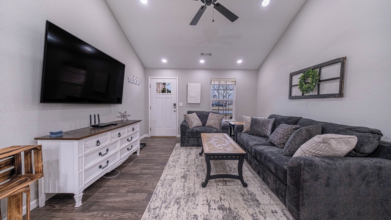 Photo of Livingroom in Fayetteville