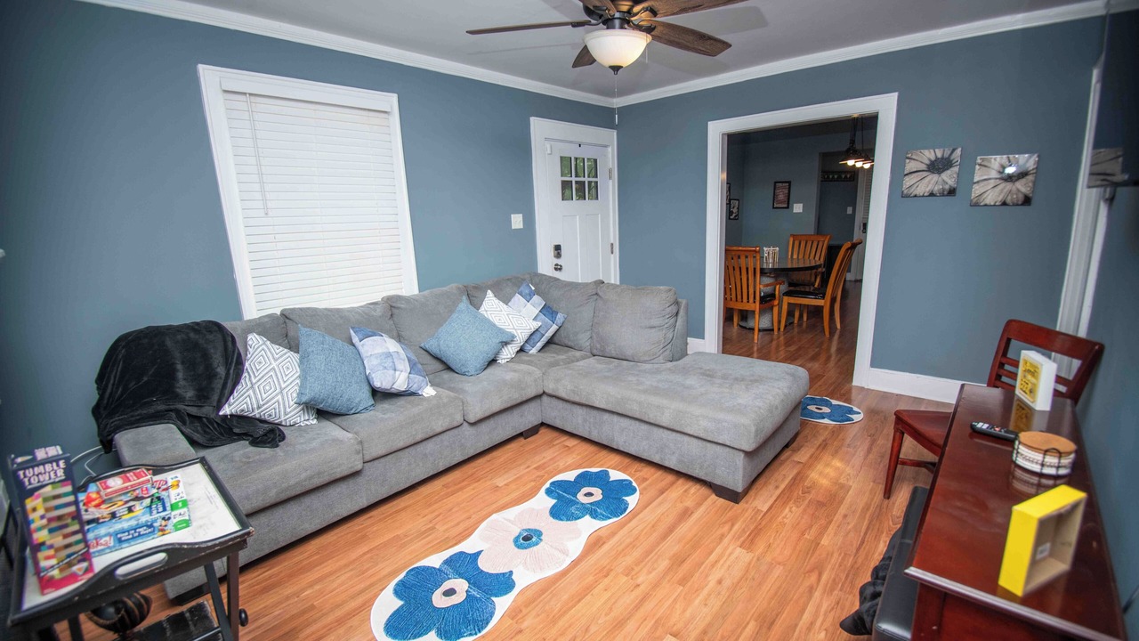 Photo of Livingroom in Hampton
