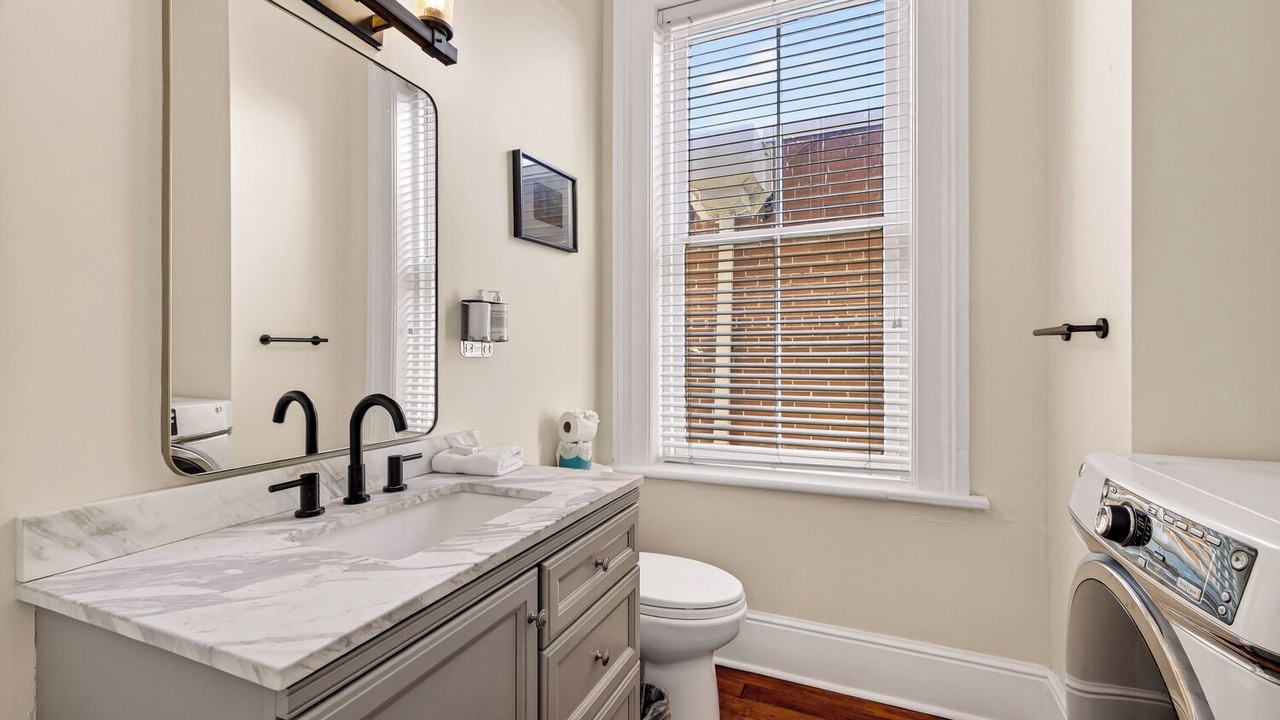 Photo of Bathroom in Savannah Victorian District