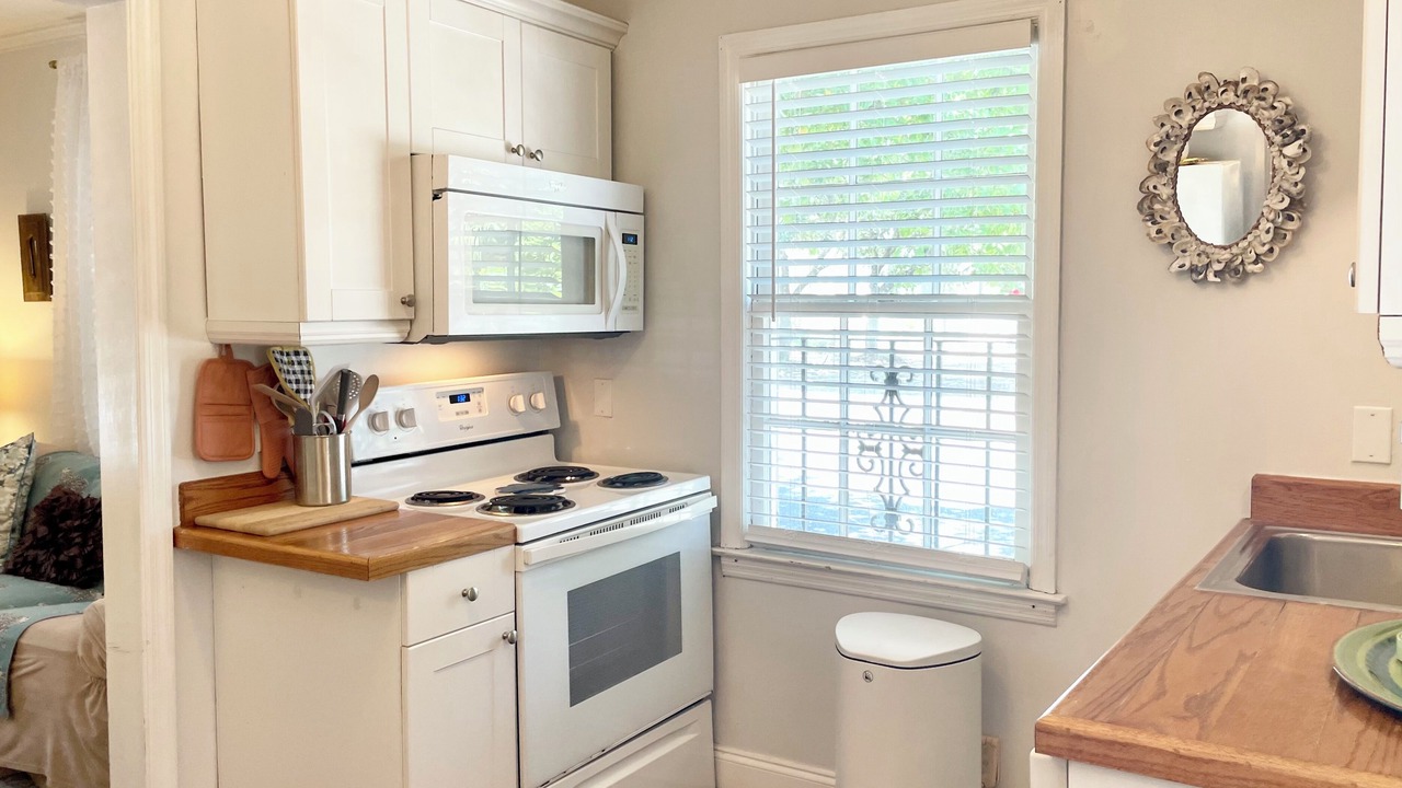 Photo of Kitchen in Old West Broad Neighborhood