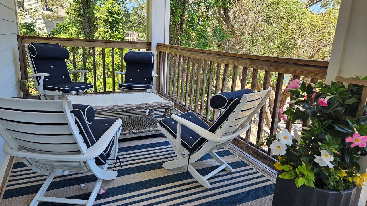 Photo of Outdoor in Folly Field