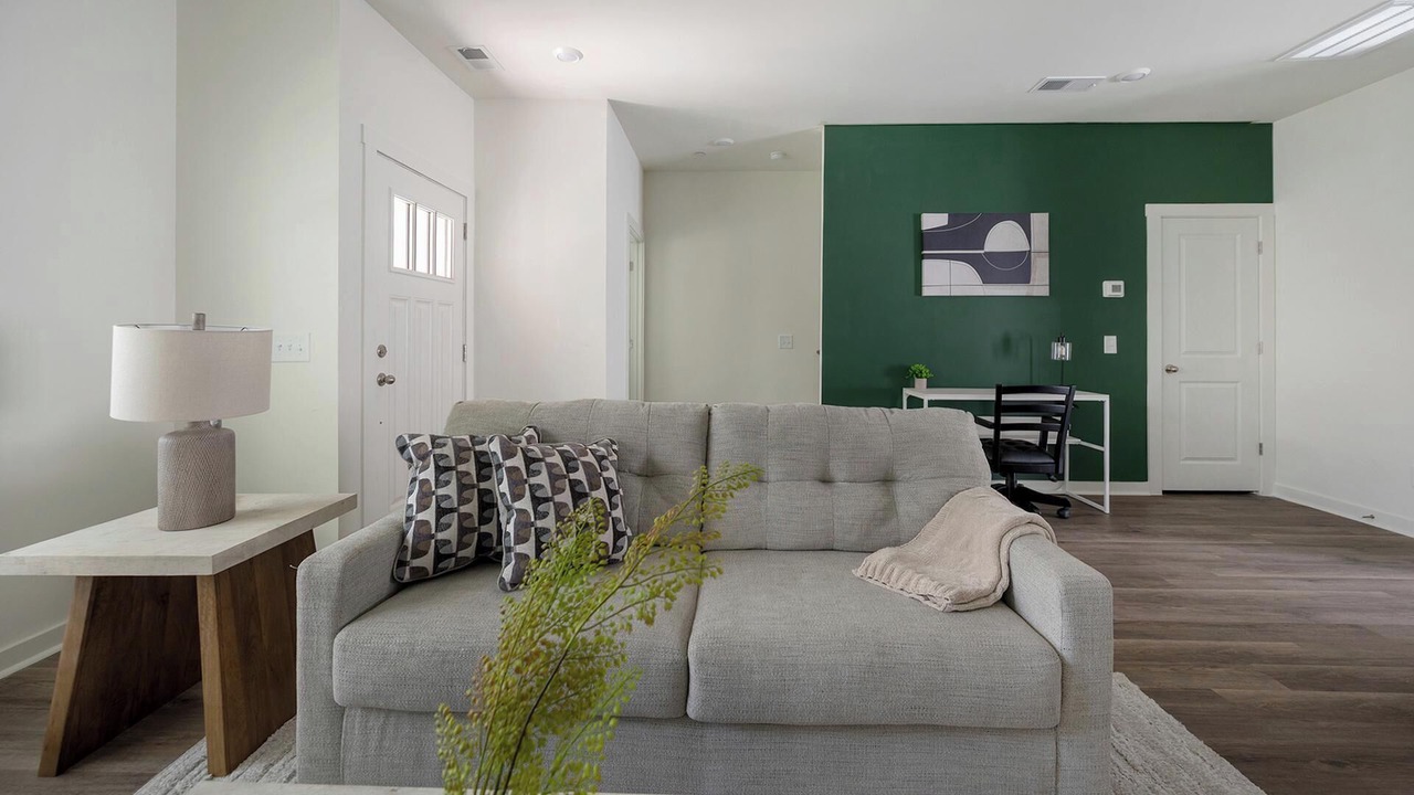 Photo of Livingroom in Port Wentworth