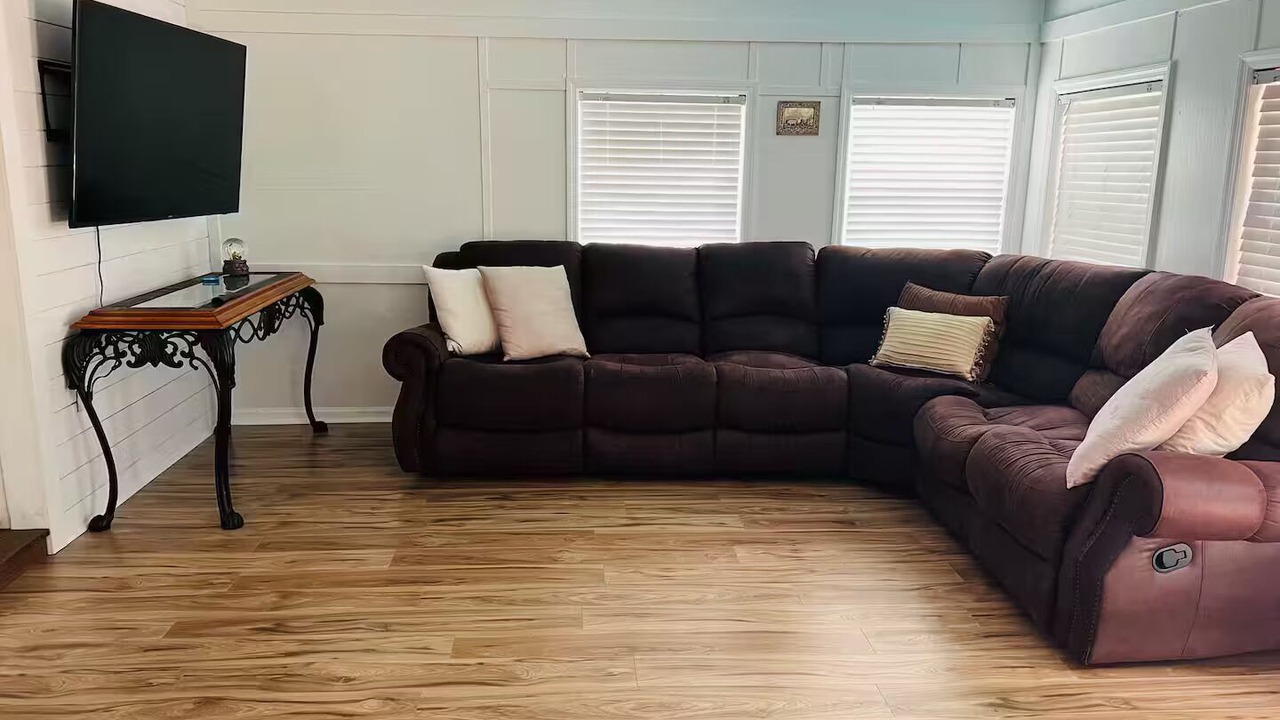 Photo of Livingroom in Goose Creek