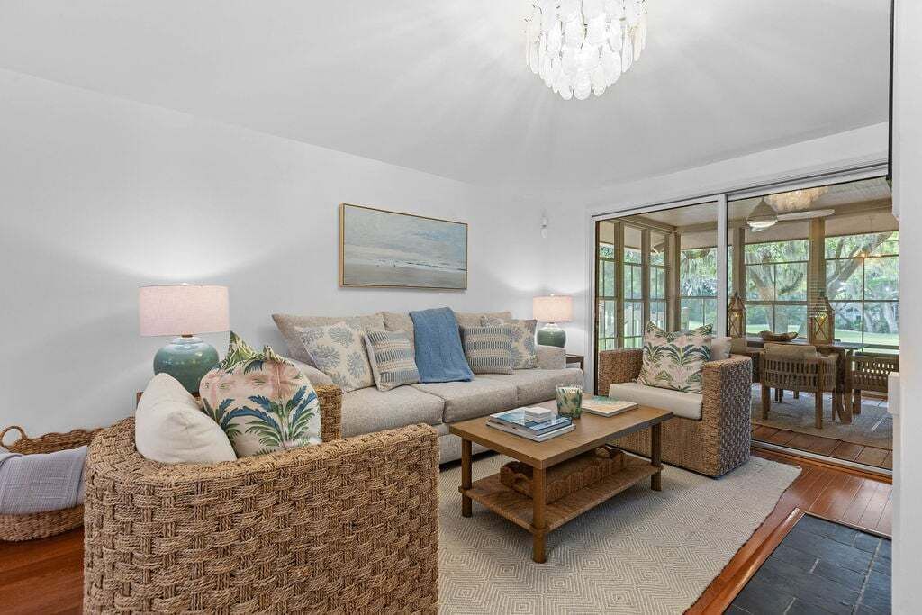 Photo of Livingroom in Seabrook Island