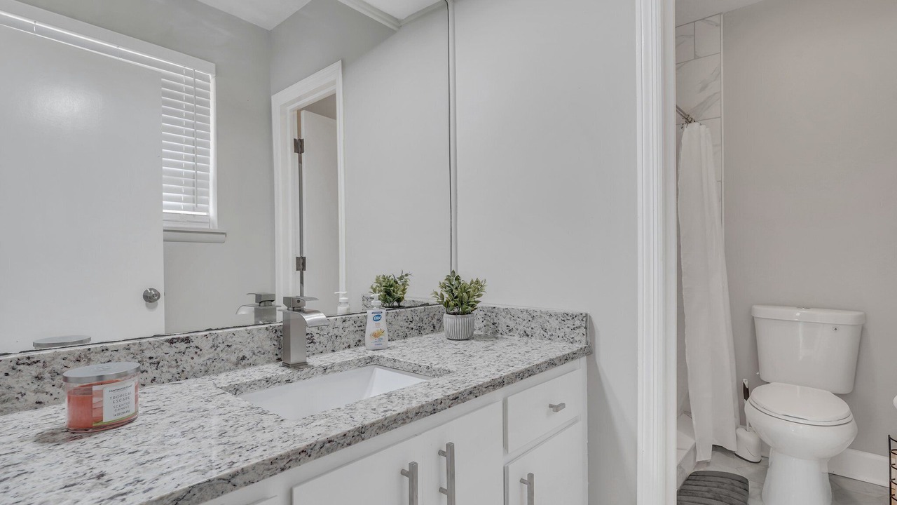 Photo of Bathroom in Midtown