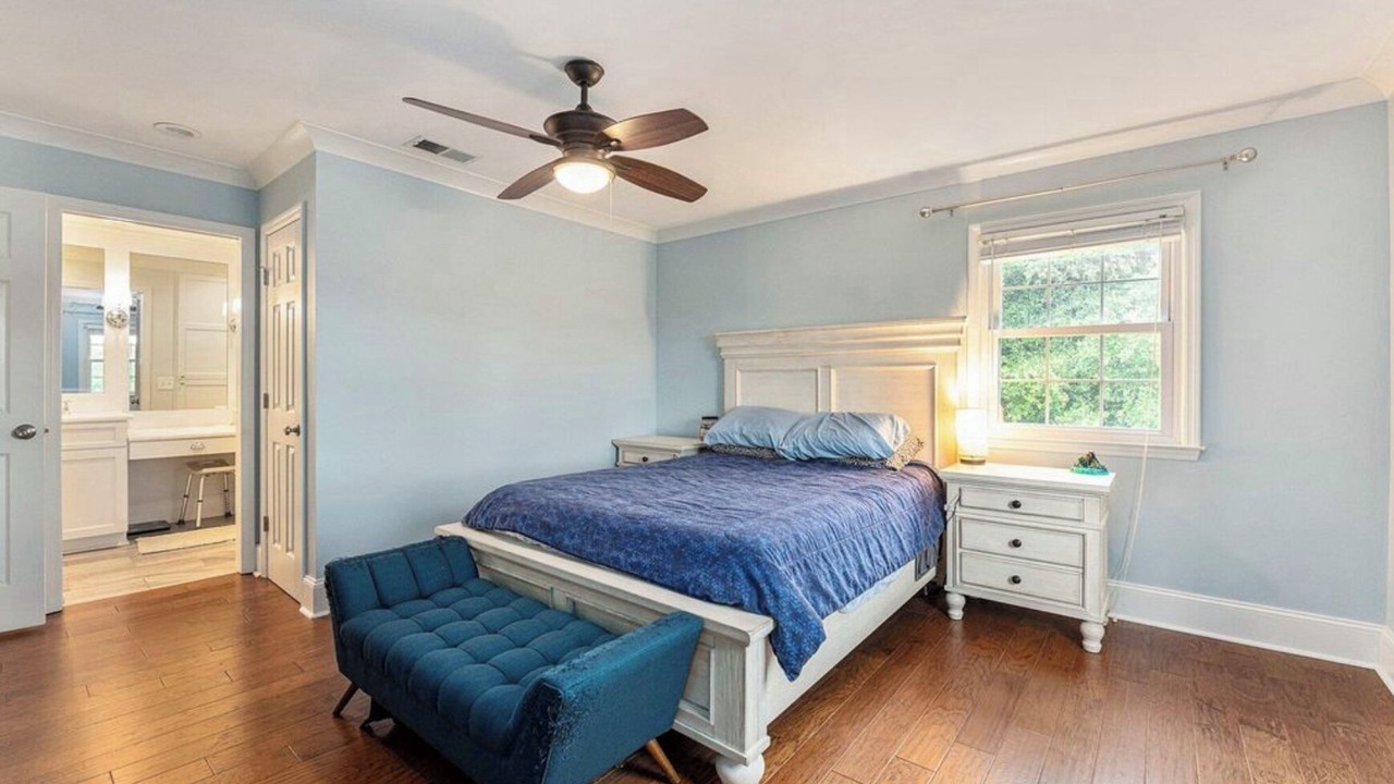 Photo of Bedroom in Hollywood