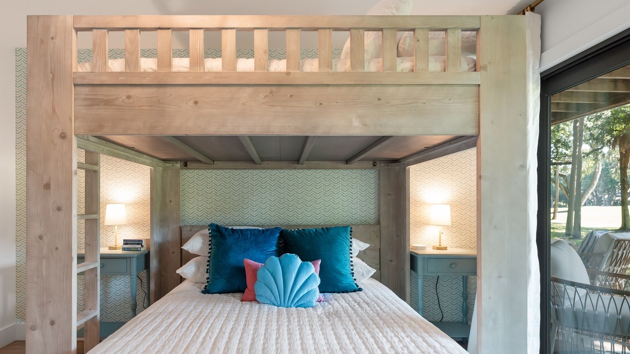 Photo of Bedroom in Tarpon Pond