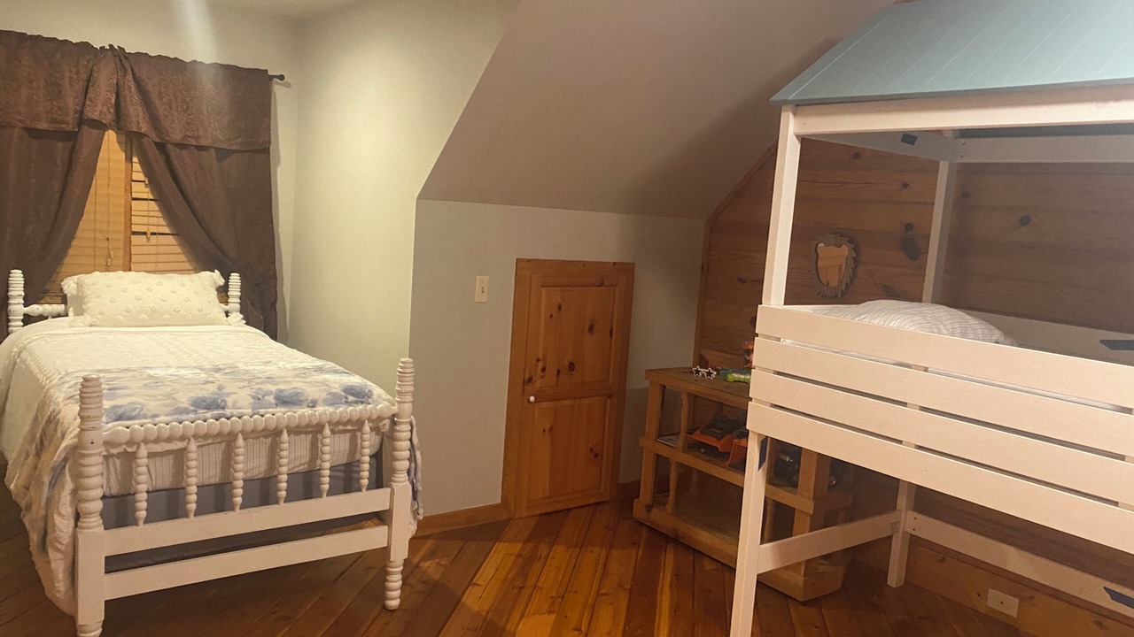 Photo of Bedroom in Lugoff