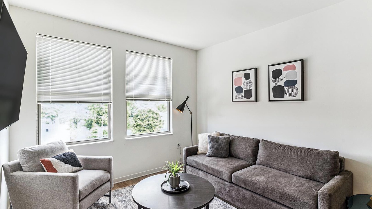 Photo of Livingroom in Eden