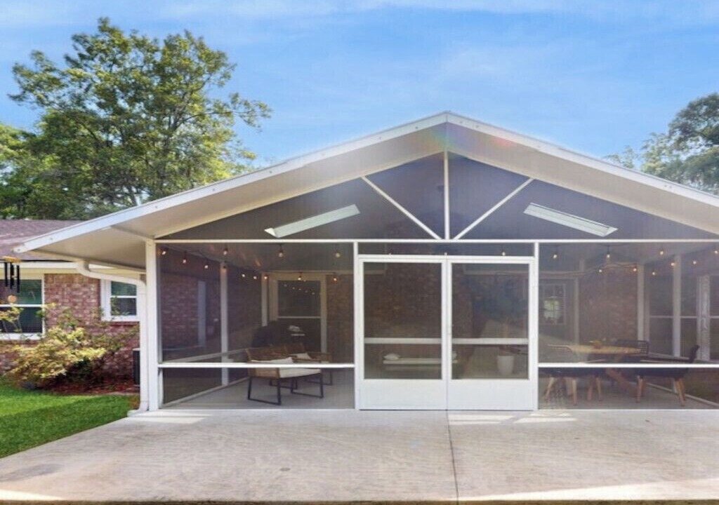 Photo of Outdoor in Isle of Hope Historic District