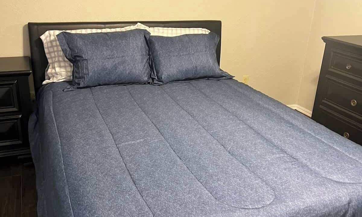 Photo of Bedroom in Cecil