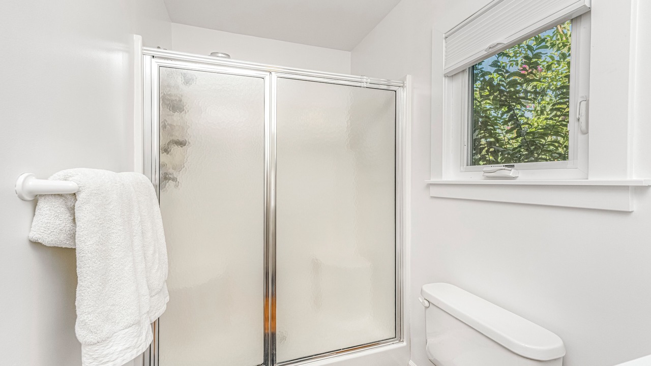 Photo of Bathroom in Green Pond